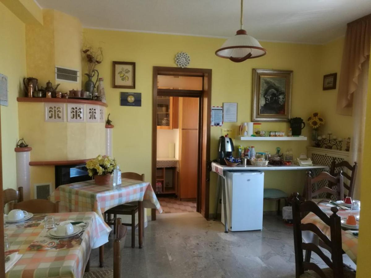 Le Magnolie B&B Roseto Degli Abruzzi Exterior foto
